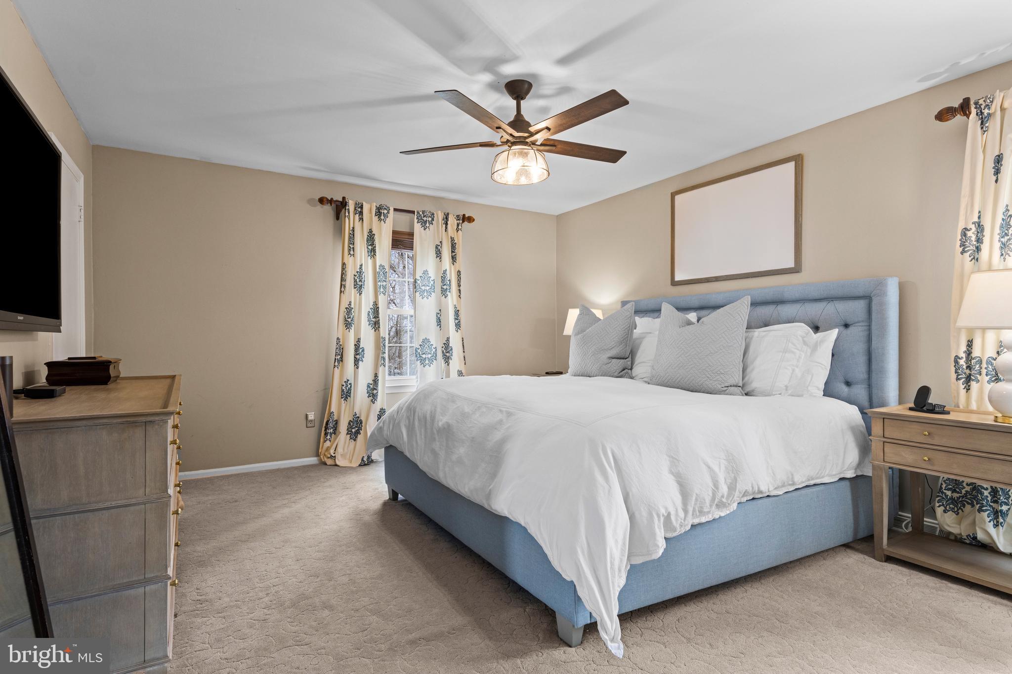 EATON VIL - Residential