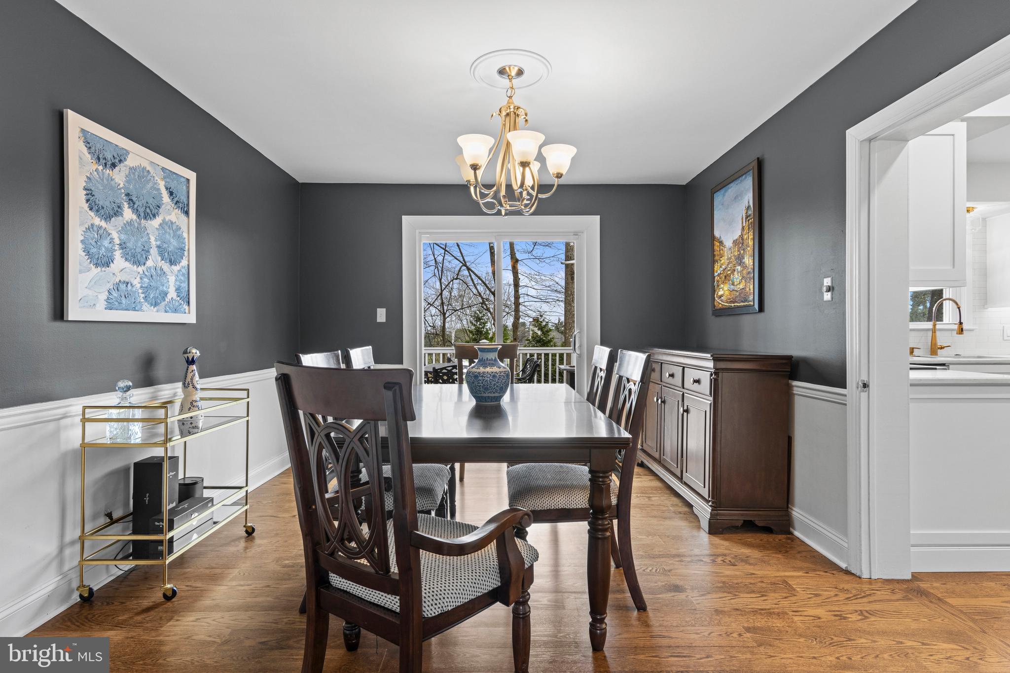 EATON VIL - Residential