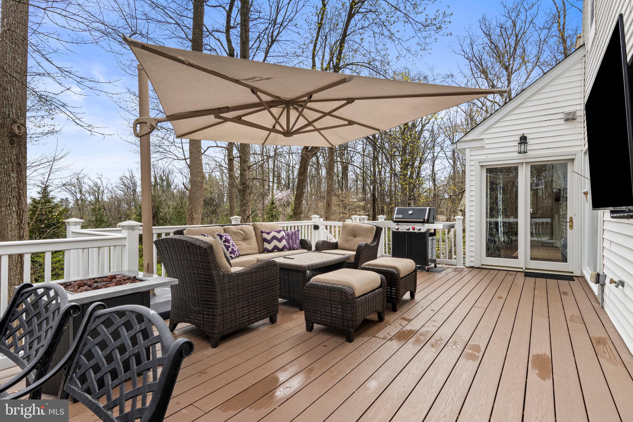 EATON VIL - Residential