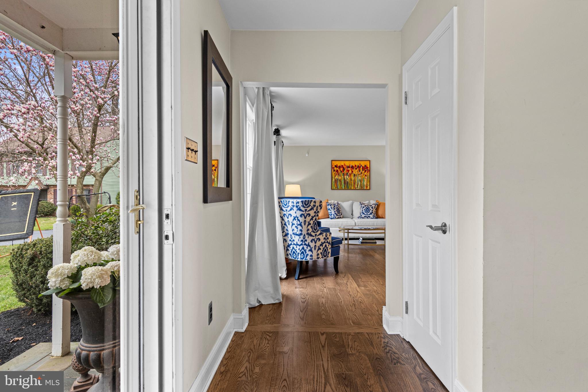 EATON VIL - Residential