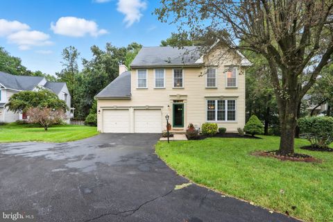 1552 RINGE DRIVE SEVERN MD 21144