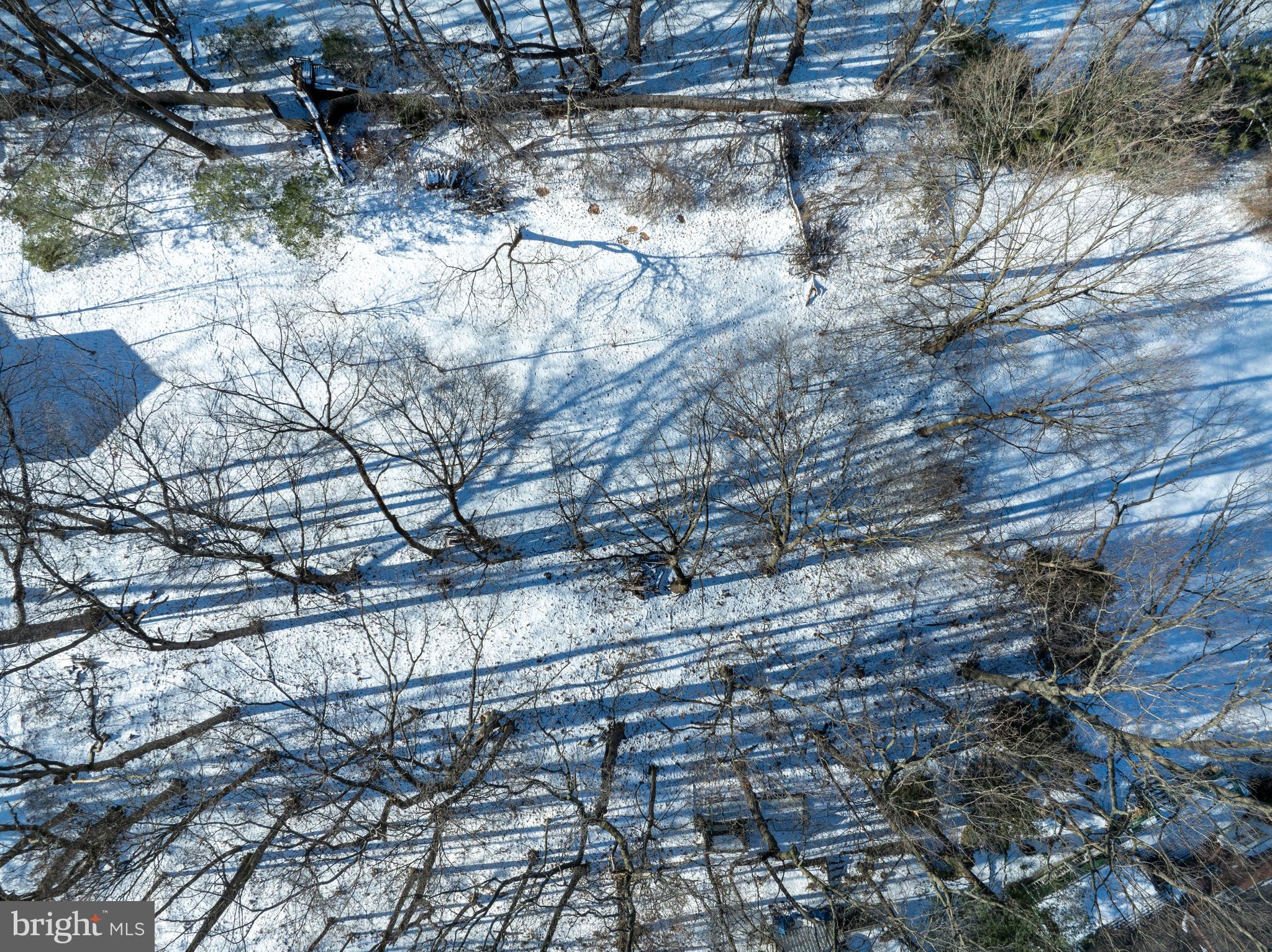 CENTRE HILLS VILLAGE - Land