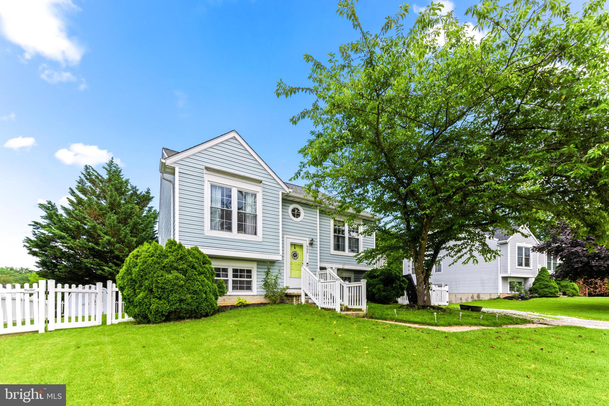 402 STACY LEE COURT