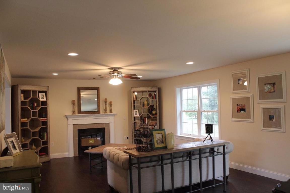 GREENLEAF ESTATES - Residential