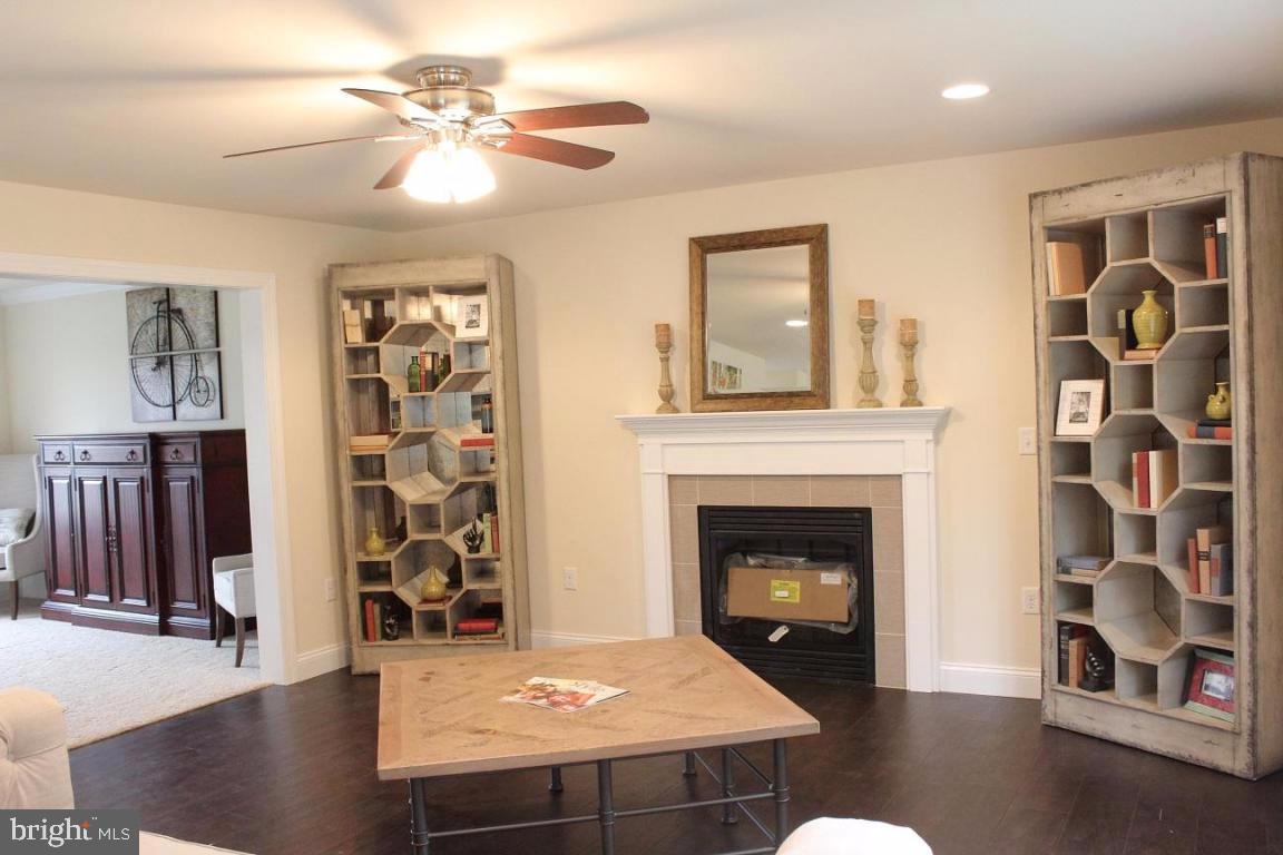 GREENLEAF ESTATES - Residential