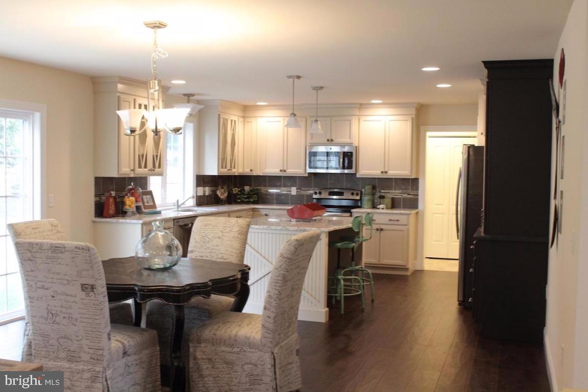 GREENLEAF ESTATES - Residential