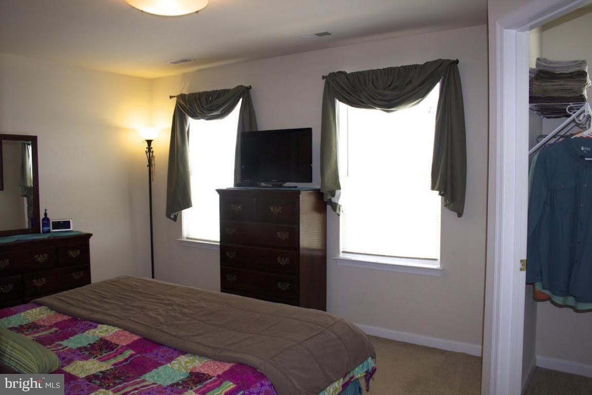 HAWTHORNE RIDGE - Residential