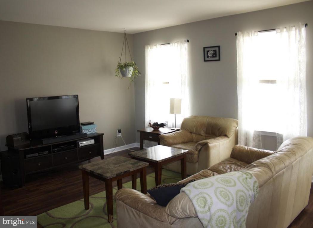 HAWTHORNE RIDGE - Residential