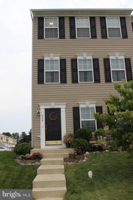 HAWTHORNE RIDGE - Residential