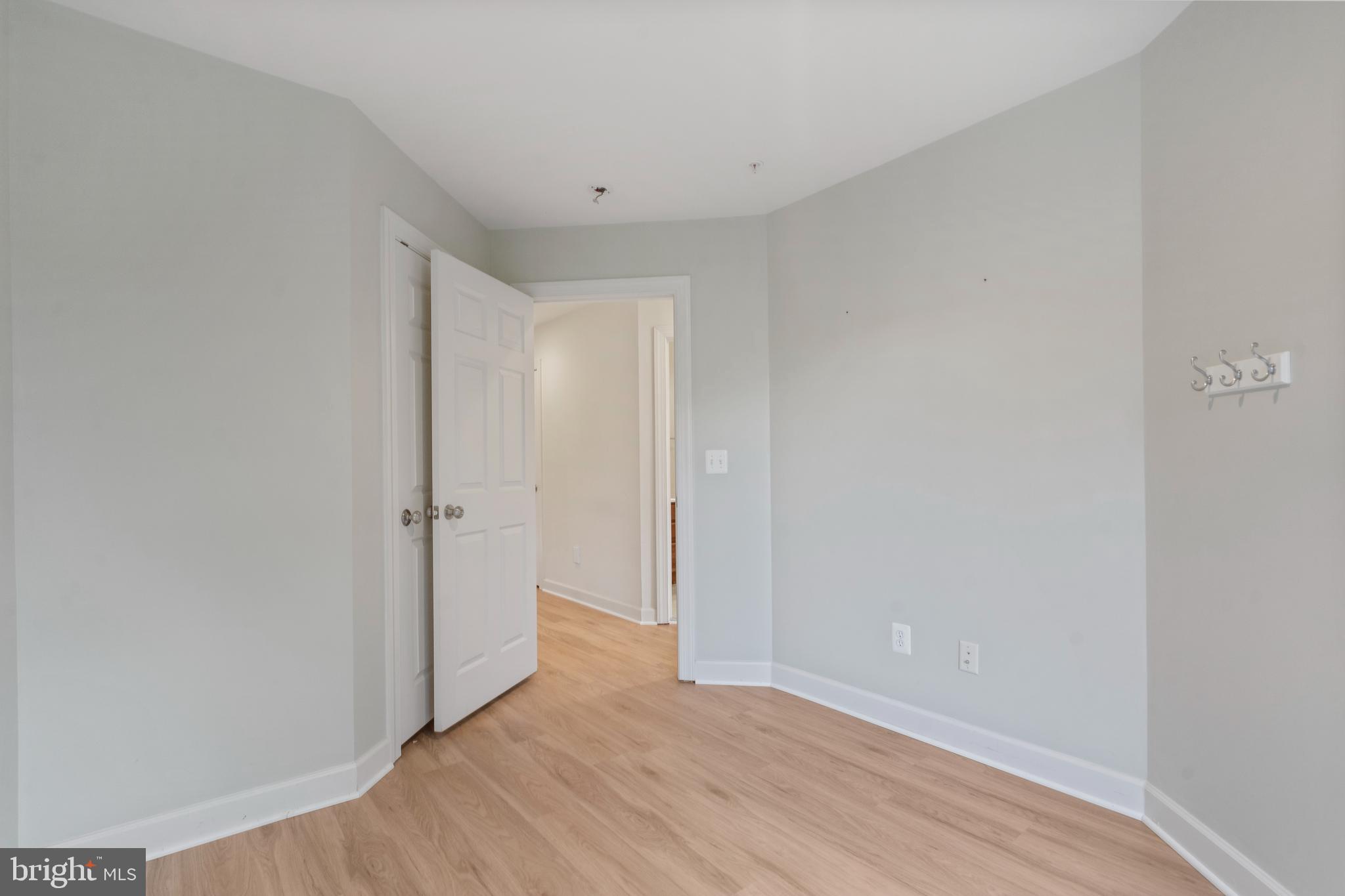 BROOKFIELD GLEBE ROAD - Residential Lease