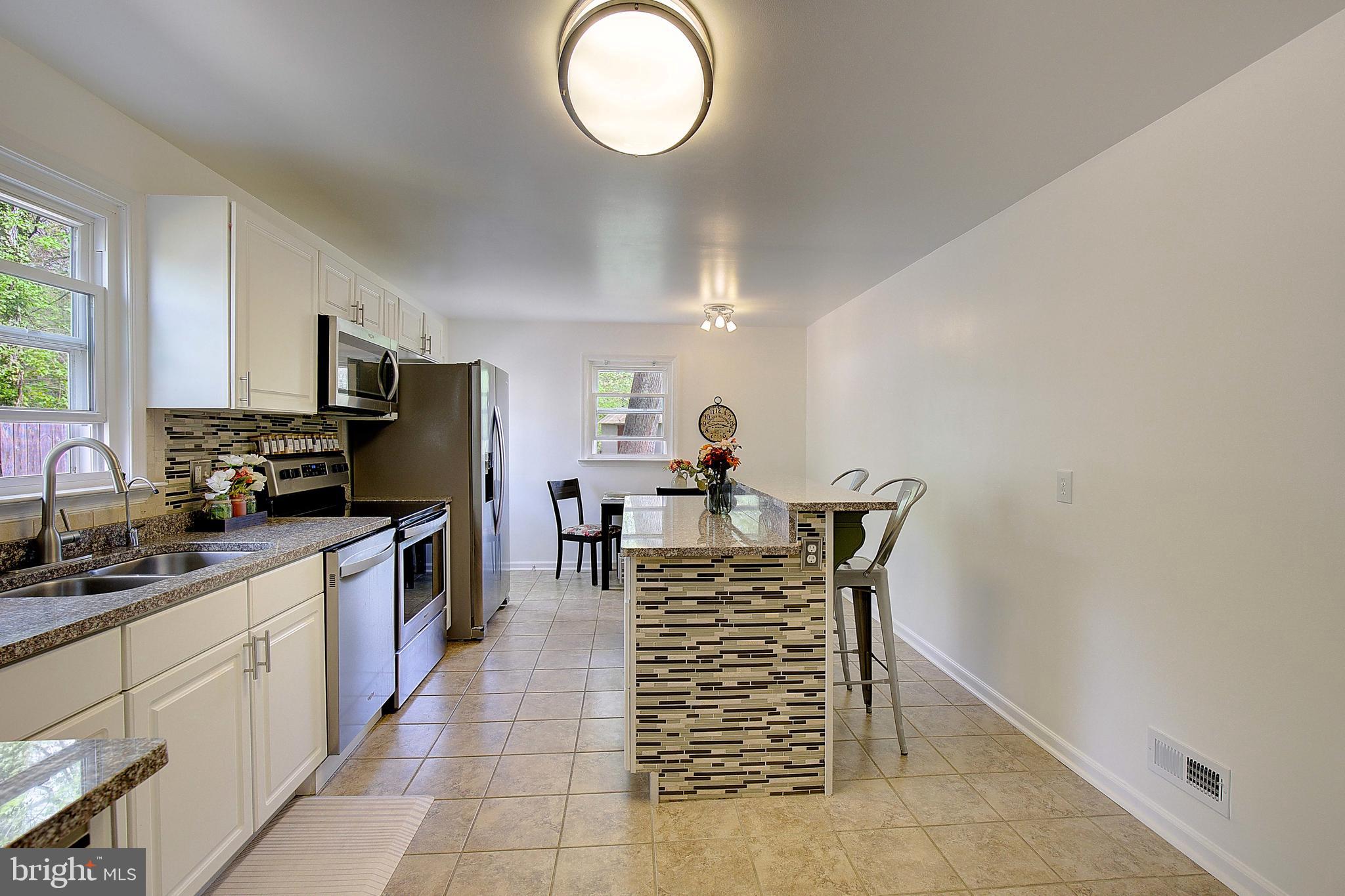 CHELSEA BEACH - Residential