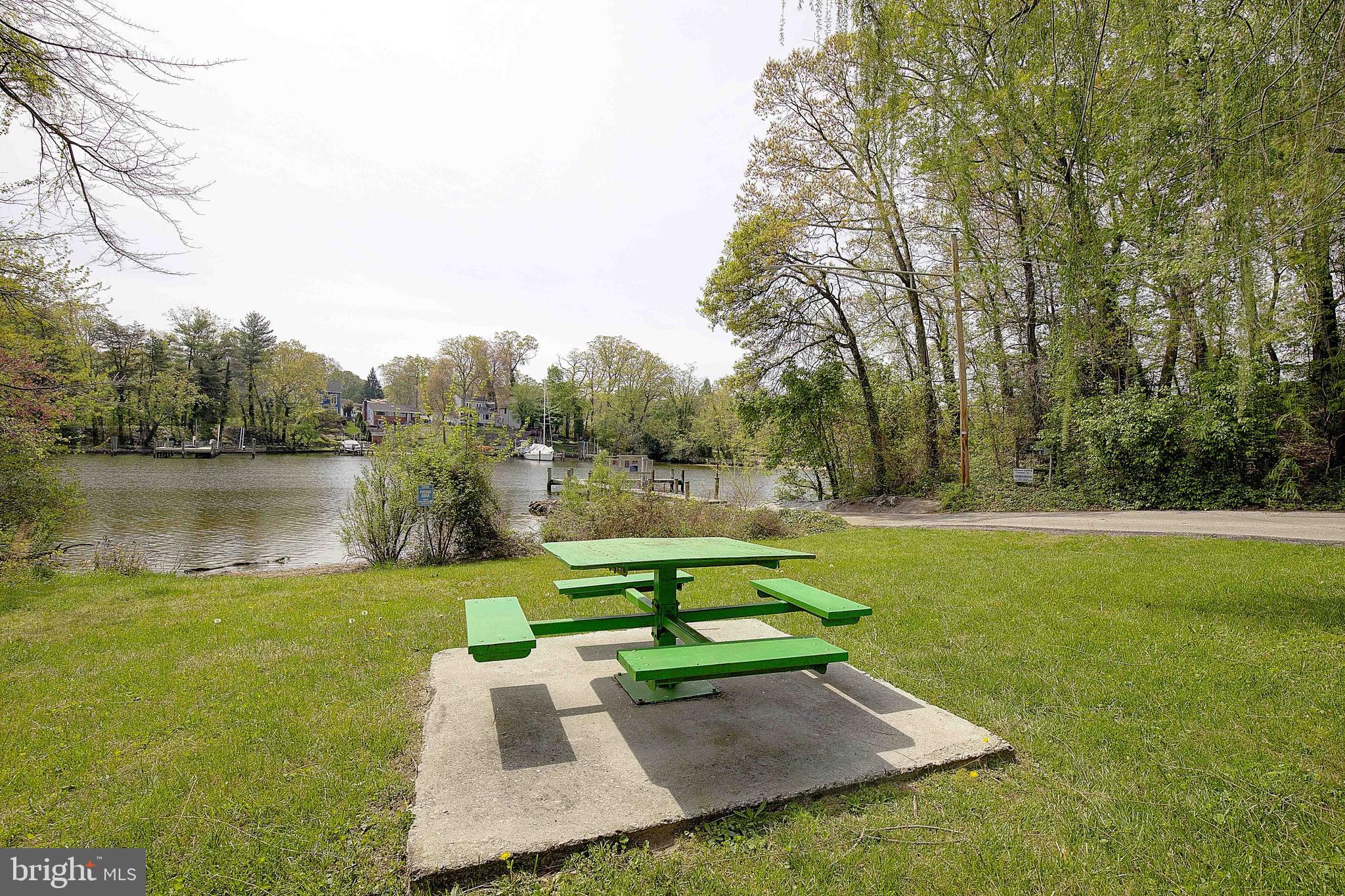 CHELSEA BEACH - Residential