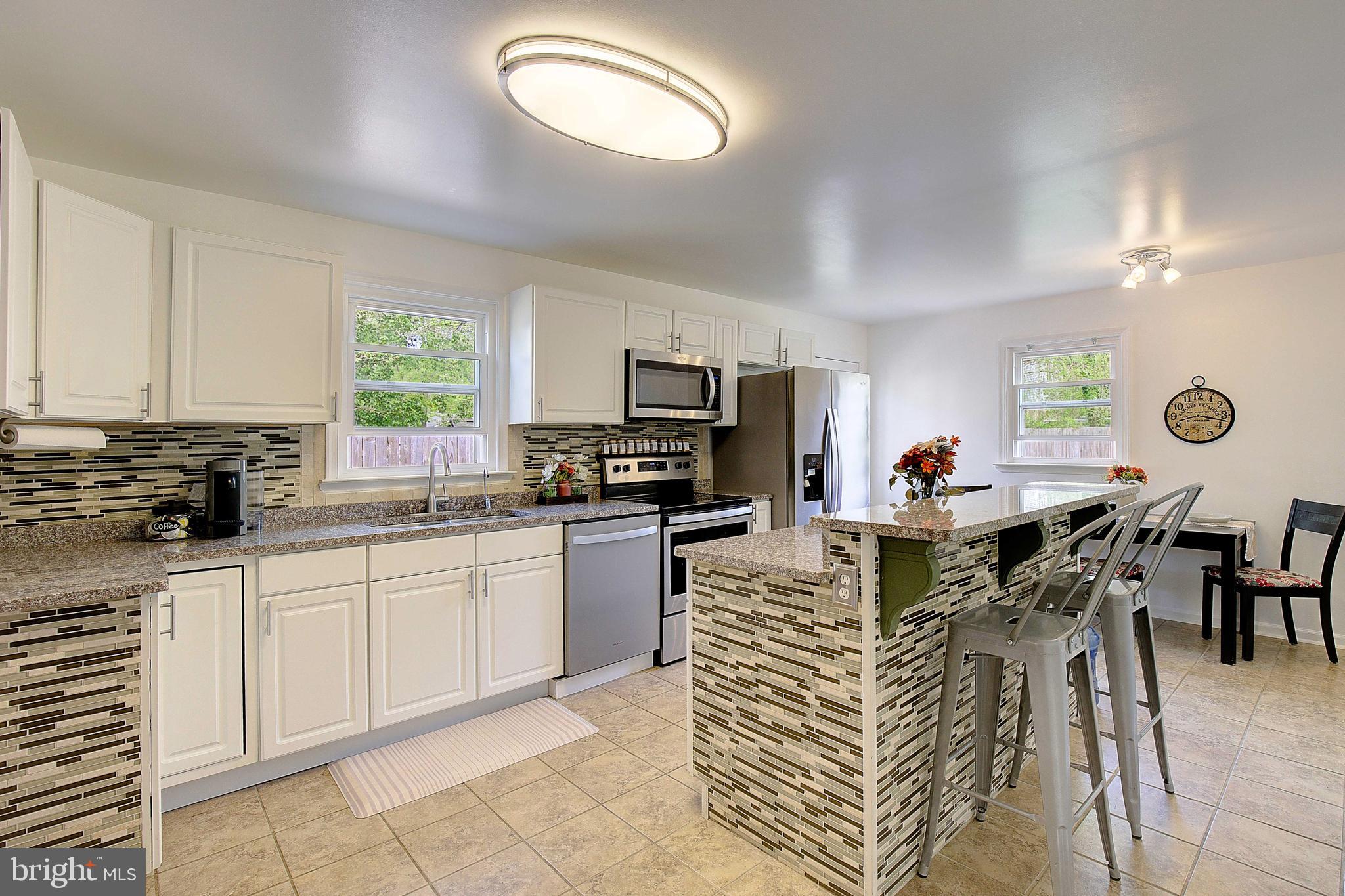 CHELSEA BEACH - Residential