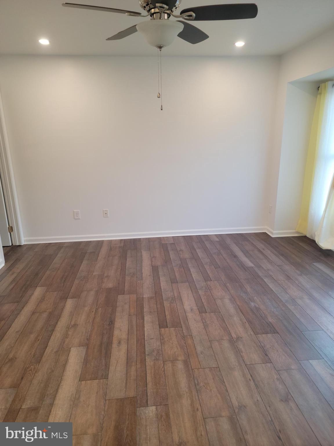 TOWNES OF ASHLEIGH - Residential Lease