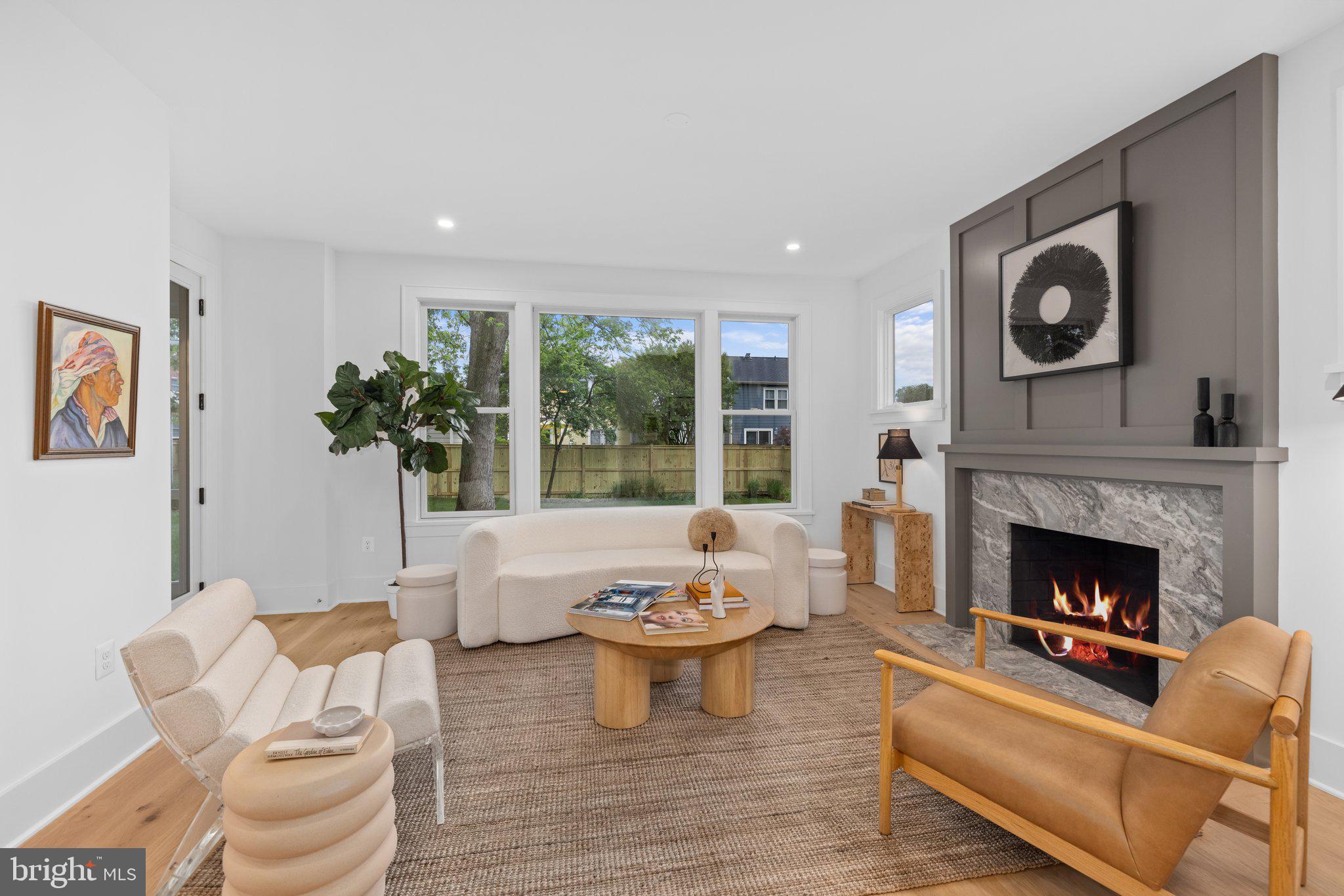 DEL RAY - Residential