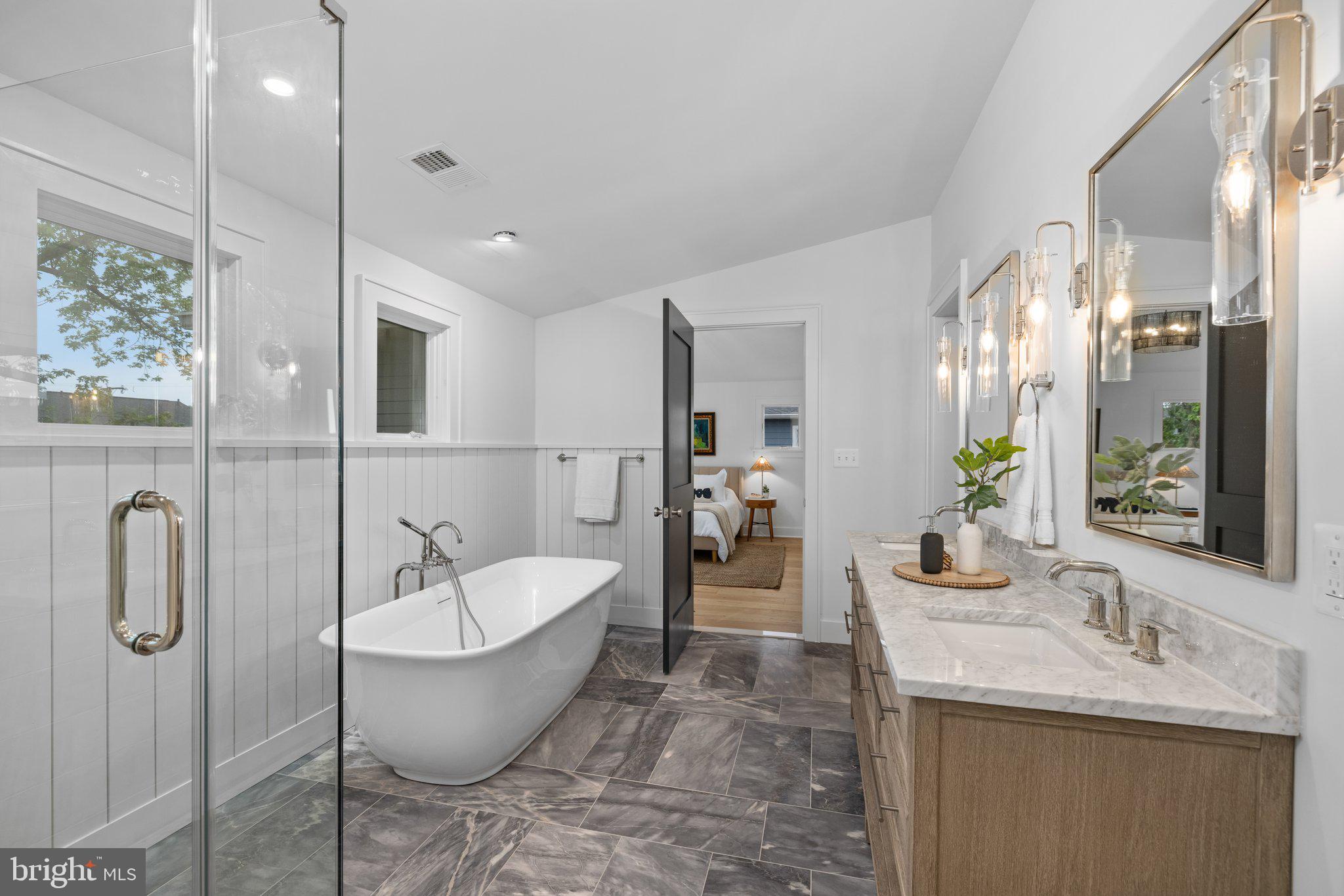 DEL RAY - Residential