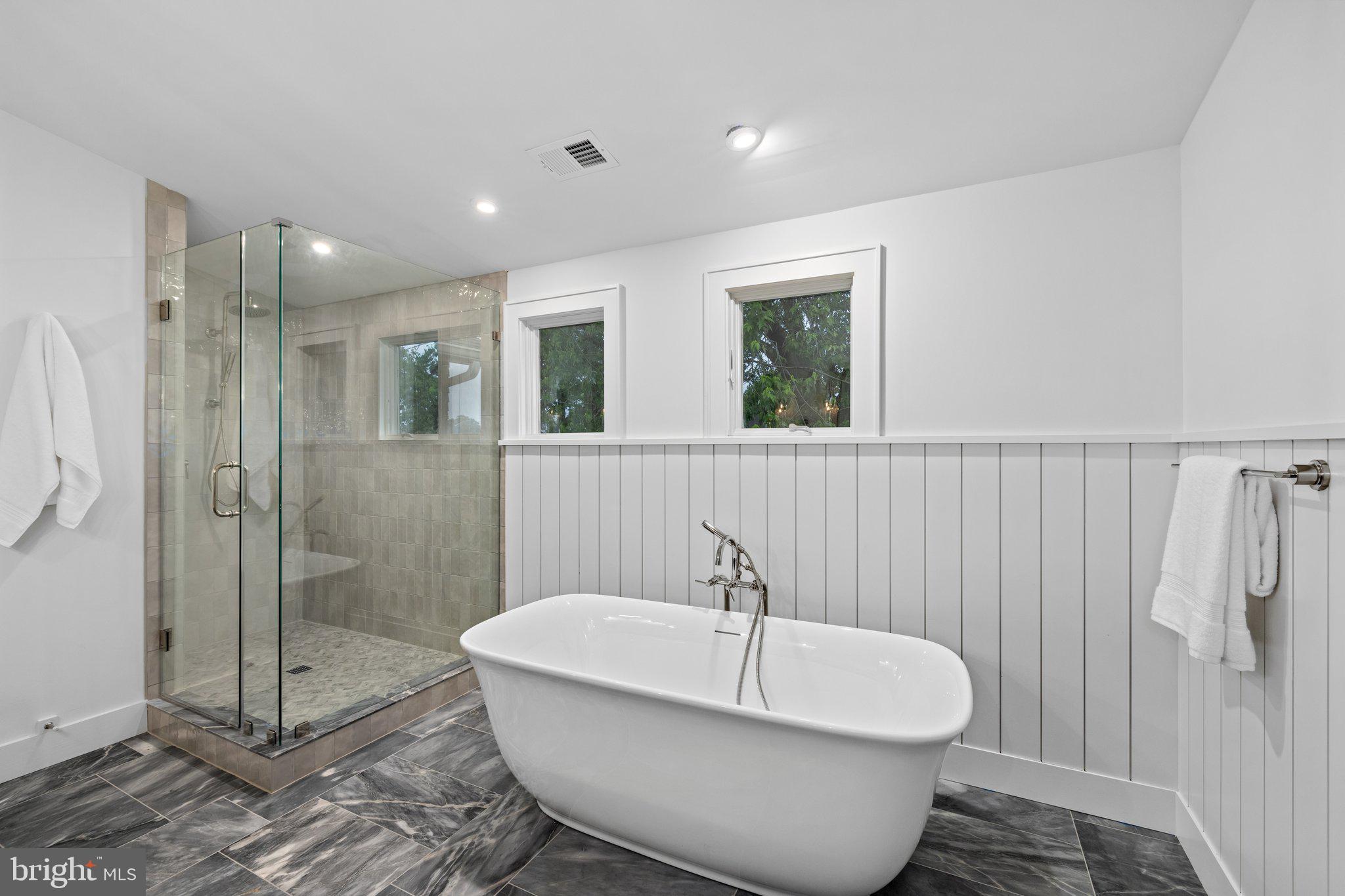 DEL RAY - Residential