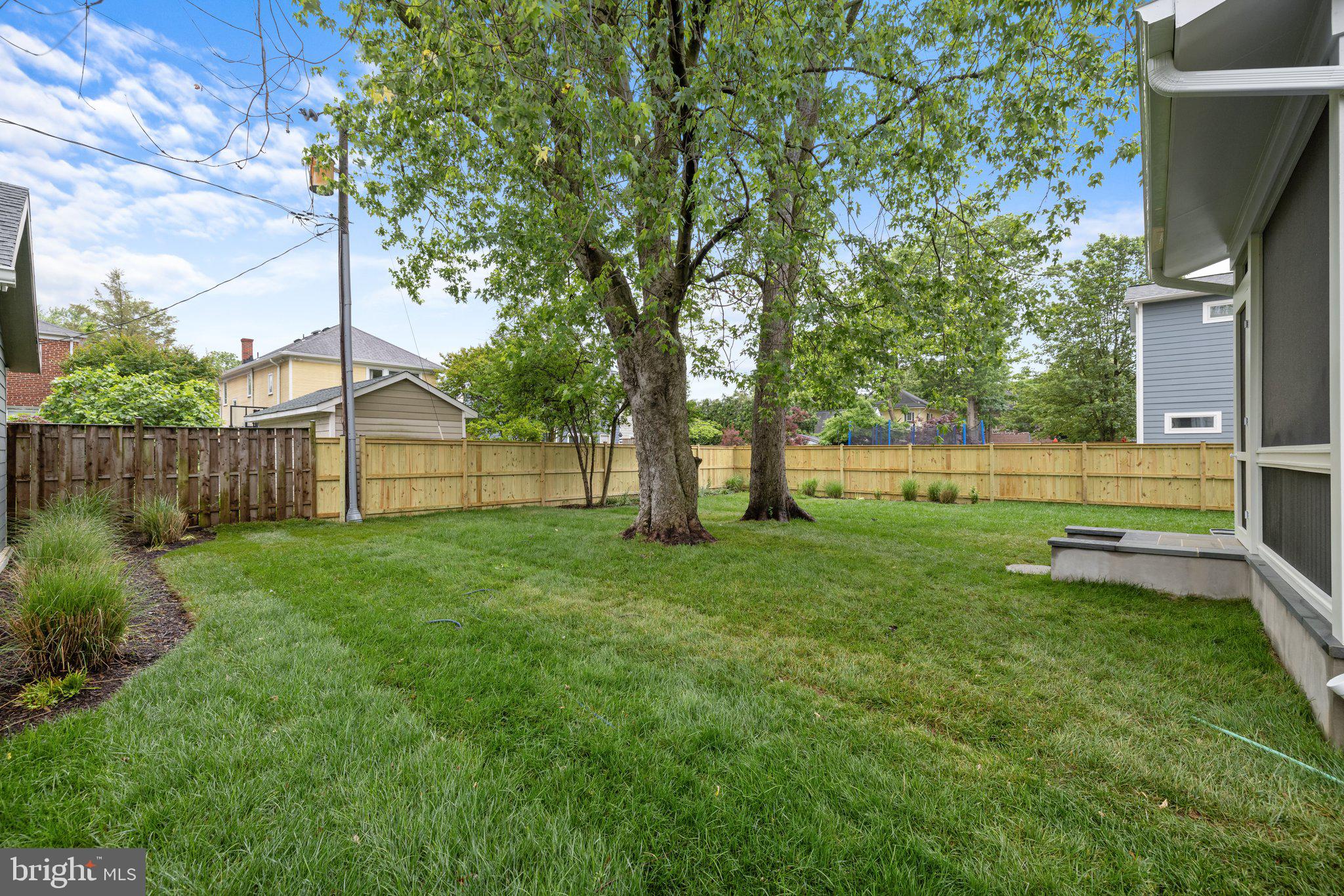 DEL RAY - Residential