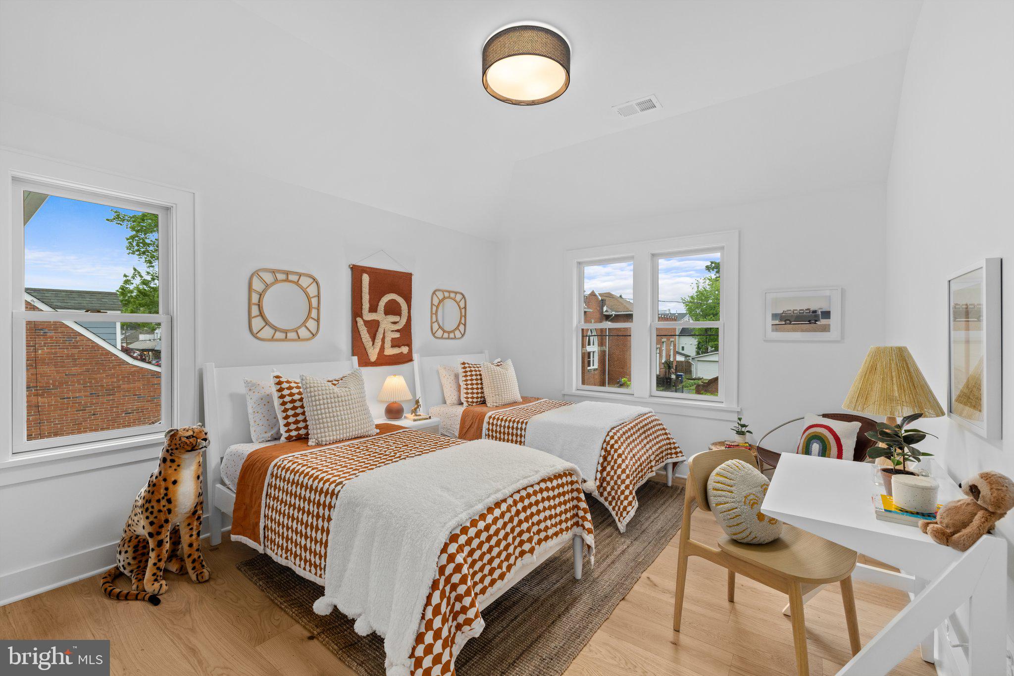 DEL RAY - Residential