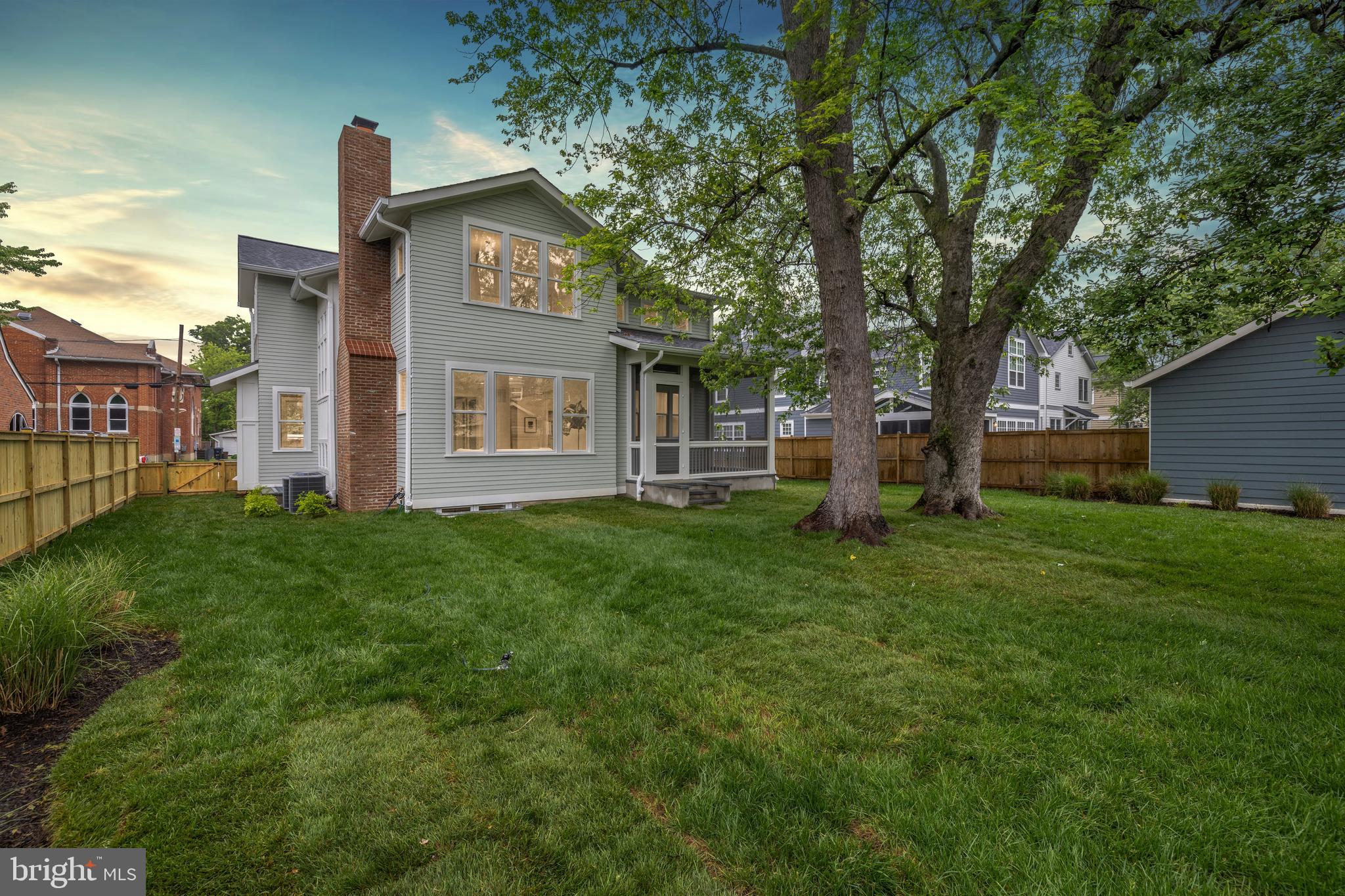 DEL RAY - Residential