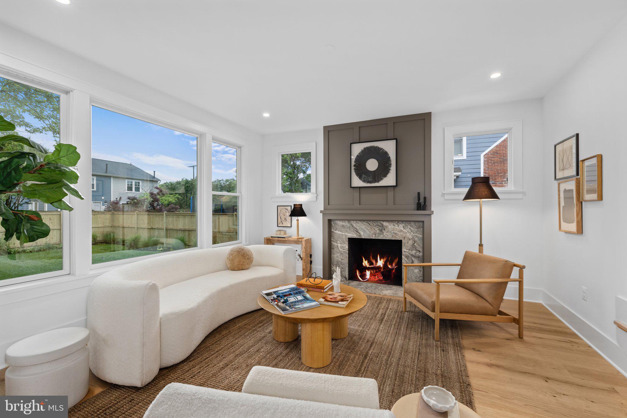 DEL RAY - Residential