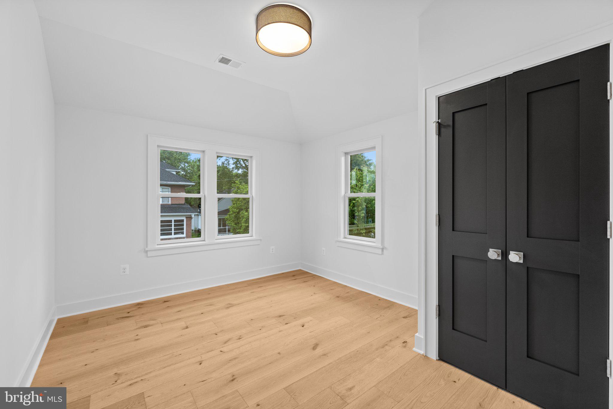 DEL RAY - Residential