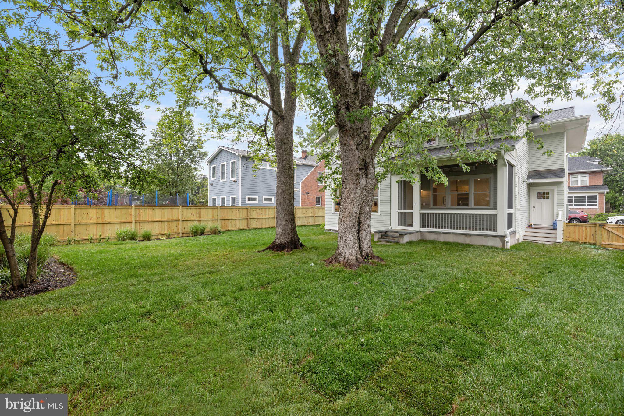 DEL RAY - Residential