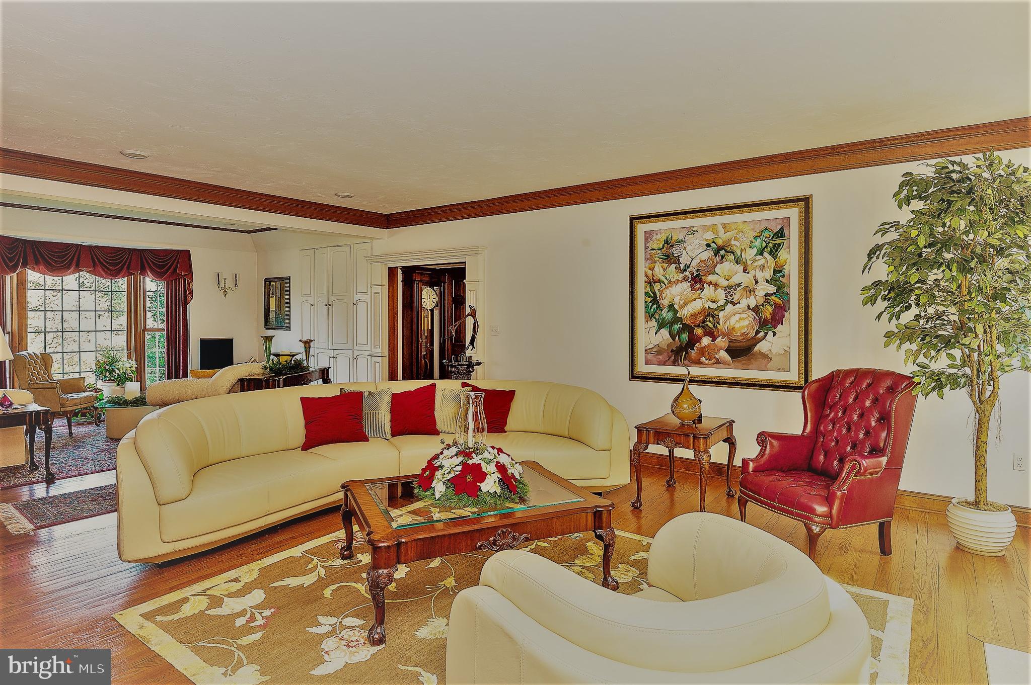 INNER CIRCLE - Residential