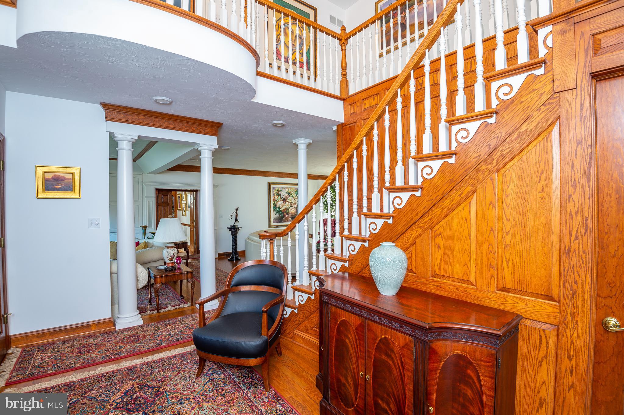 INNER CIRCLE - Residential