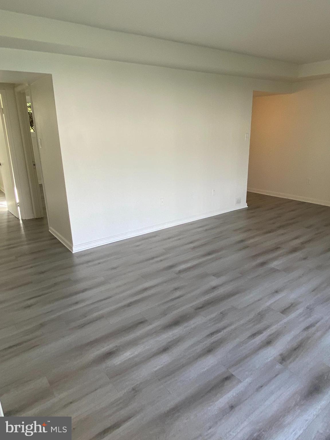 CARROLLAN GARDENS - Residential Lease