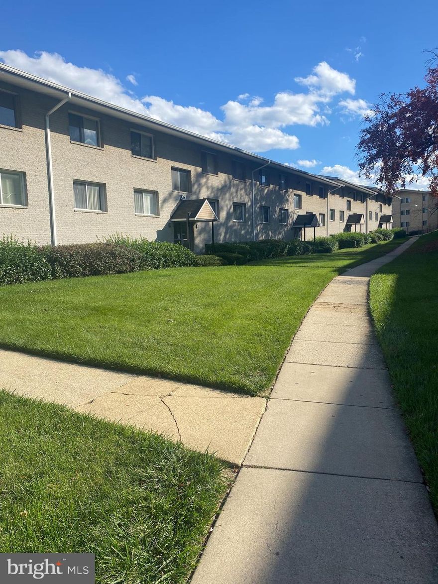 Beautifully updated two bedroom condo for rent in the heart of New Carrollton! incredible LVP flooring throughout! Updated kitchen with newer cabinets, Corian countertops and stainless steel appliances! The spacious main bedroom has his and her closets! Plenty of closet space throughout! Steps to neighborhood Tot Lot! This home shows well. WALK to metro or Subway within 5 minutes. Two minute to 495, route 50 and less than 5 minutes to 295. Walk to the grocery store, Starbucks, Lowes, Staples, multiple restaurants and more. Credit and salary requirements Water included in the monthly rent! Apply right here with rent spree https://apply.link/ruSPnZU