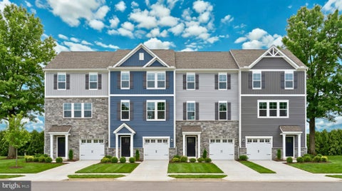 Townhouse For Sale - 3 Nathan Court Ct<br/> Cecil County, Elkton, MD 21921
