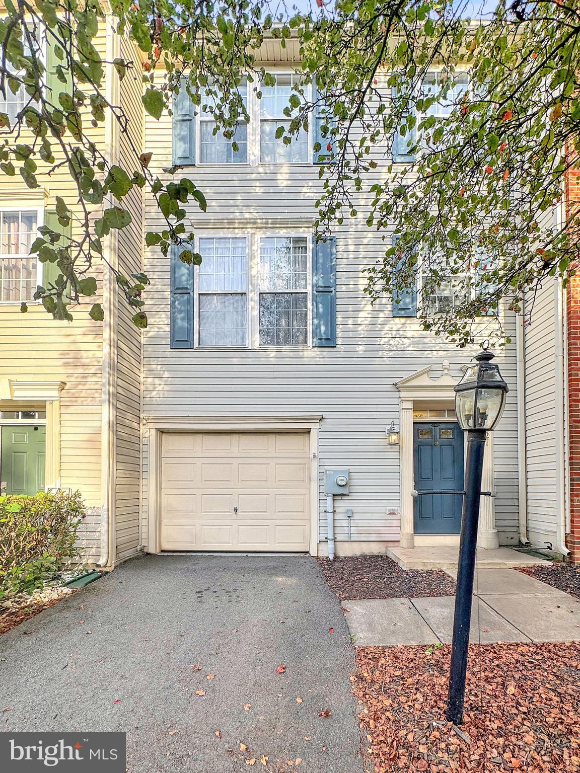 STEPHENS LANDING - Residential Lease