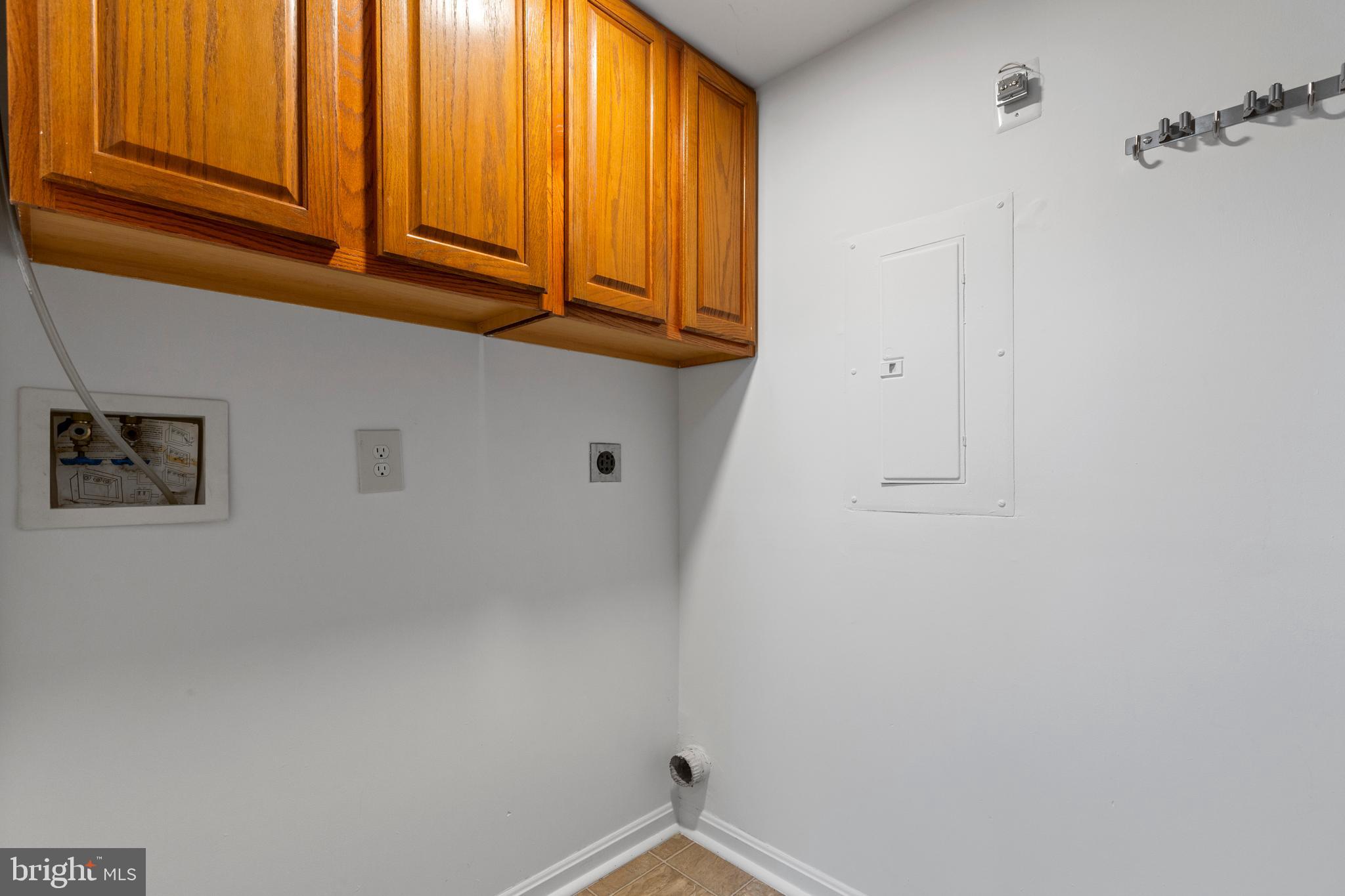 SYCAMORES AT VAN DORN - Residential