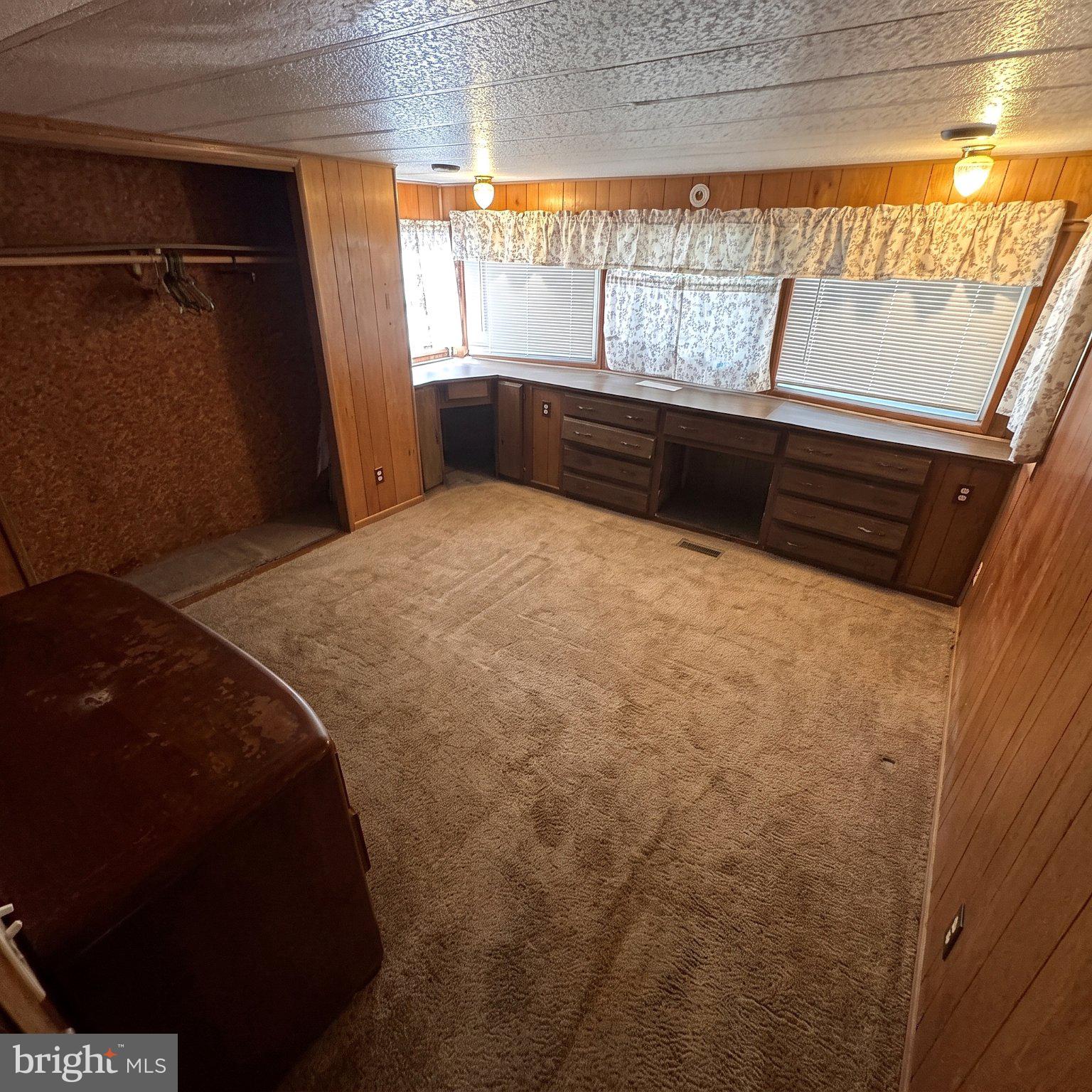 1928 CHIPPER DRIVE