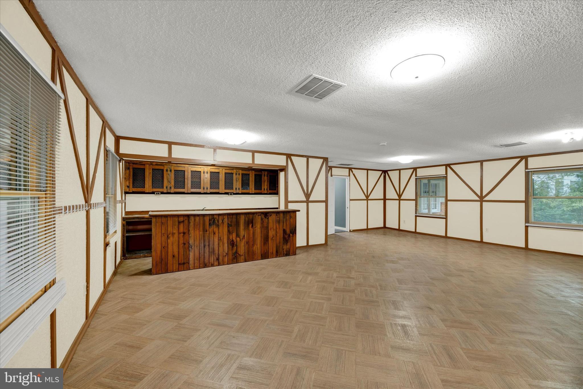 SINGING HILLS SUB - Residential