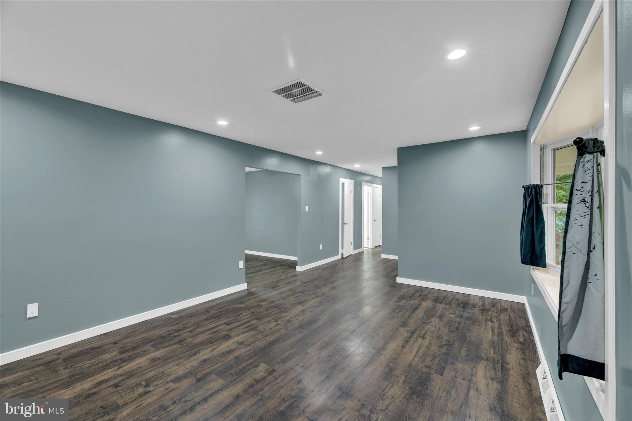 SINGING HILLS SUB - Residential