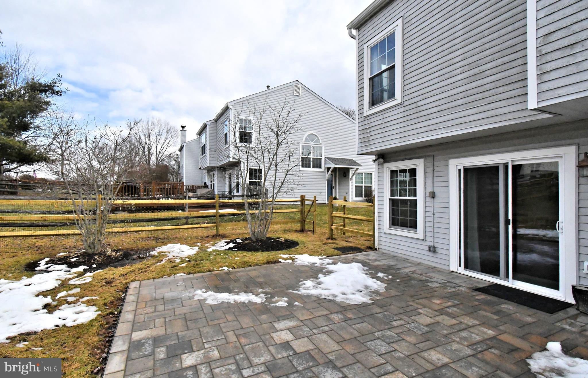 TYLER WALK - Residential