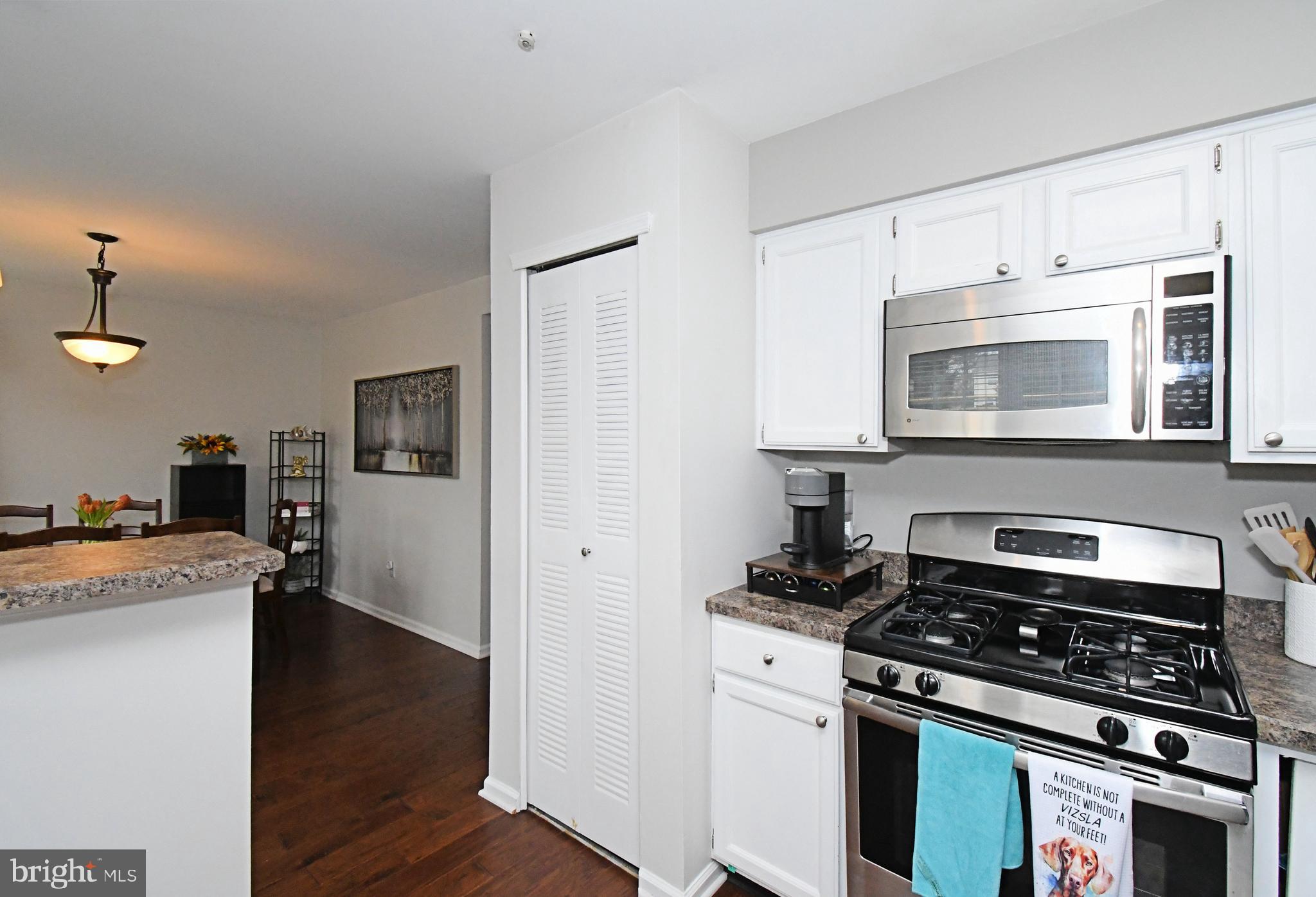 TYLER WALK - Residential