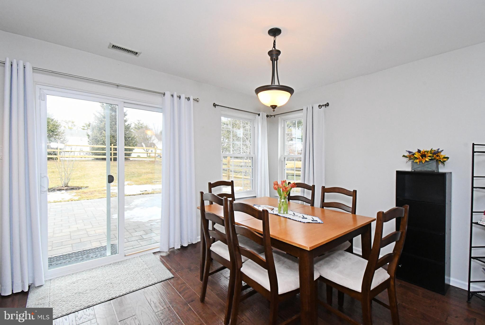 TYLER WALK - Residential