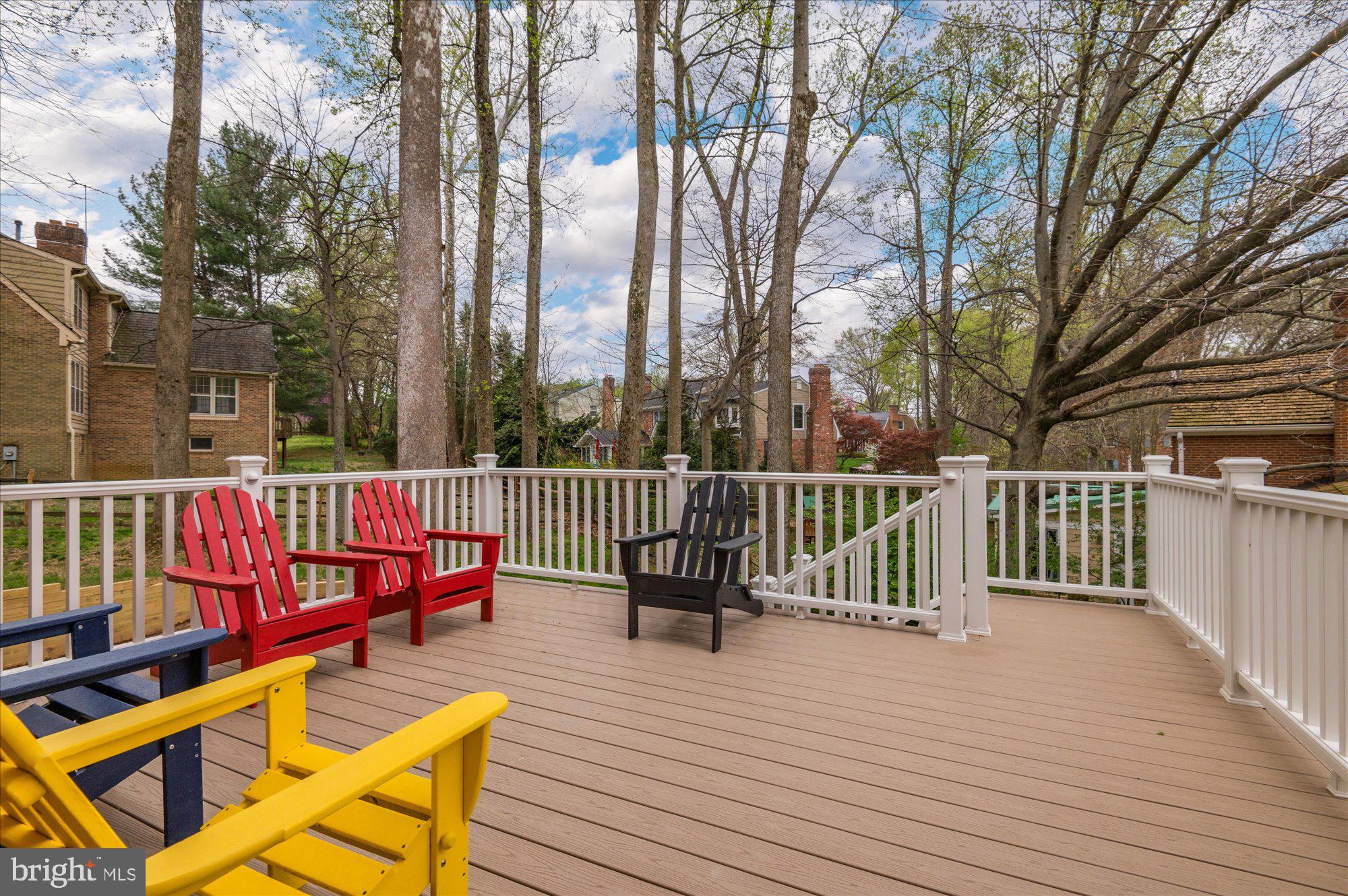 RIVER FALLS - Residential