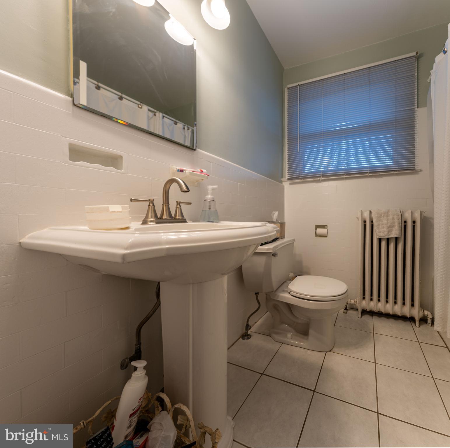 DREXEL HILL - Residential