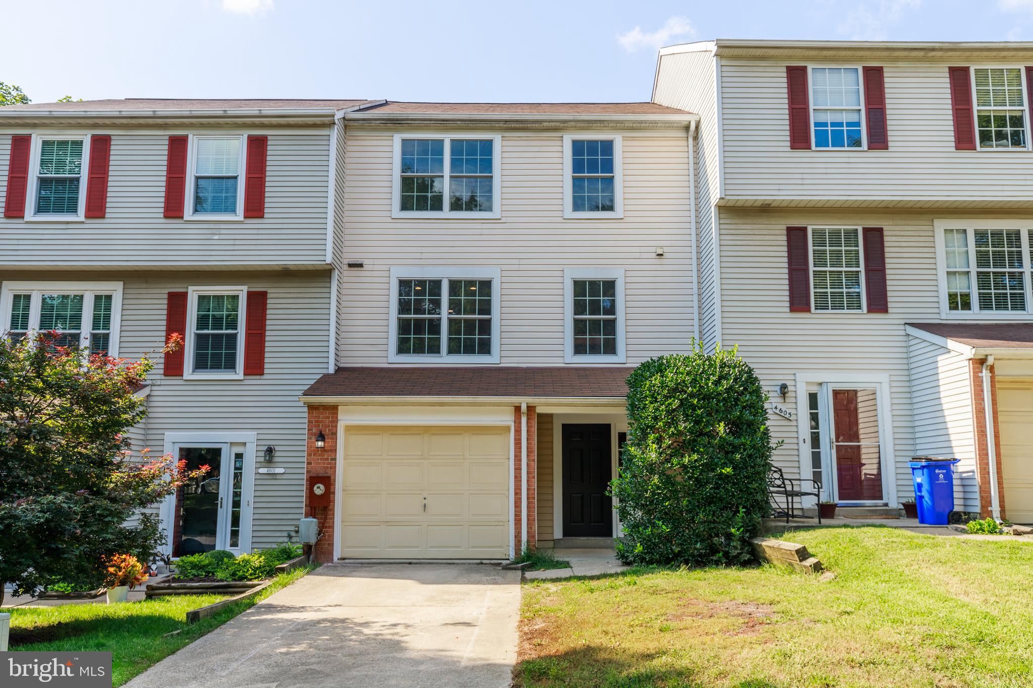 DORSEY HALL - Residential