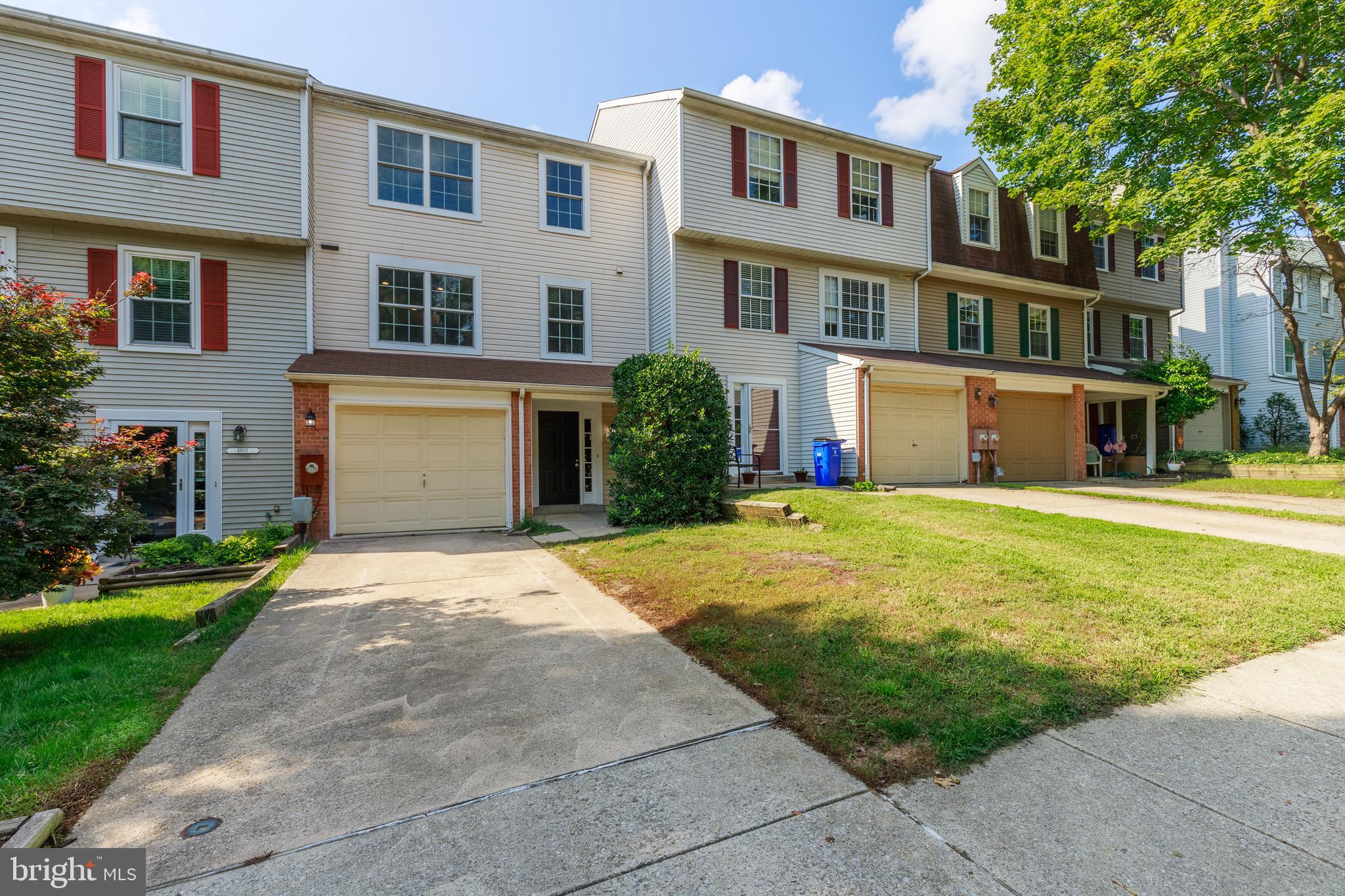 DORSEY HALL - Residential