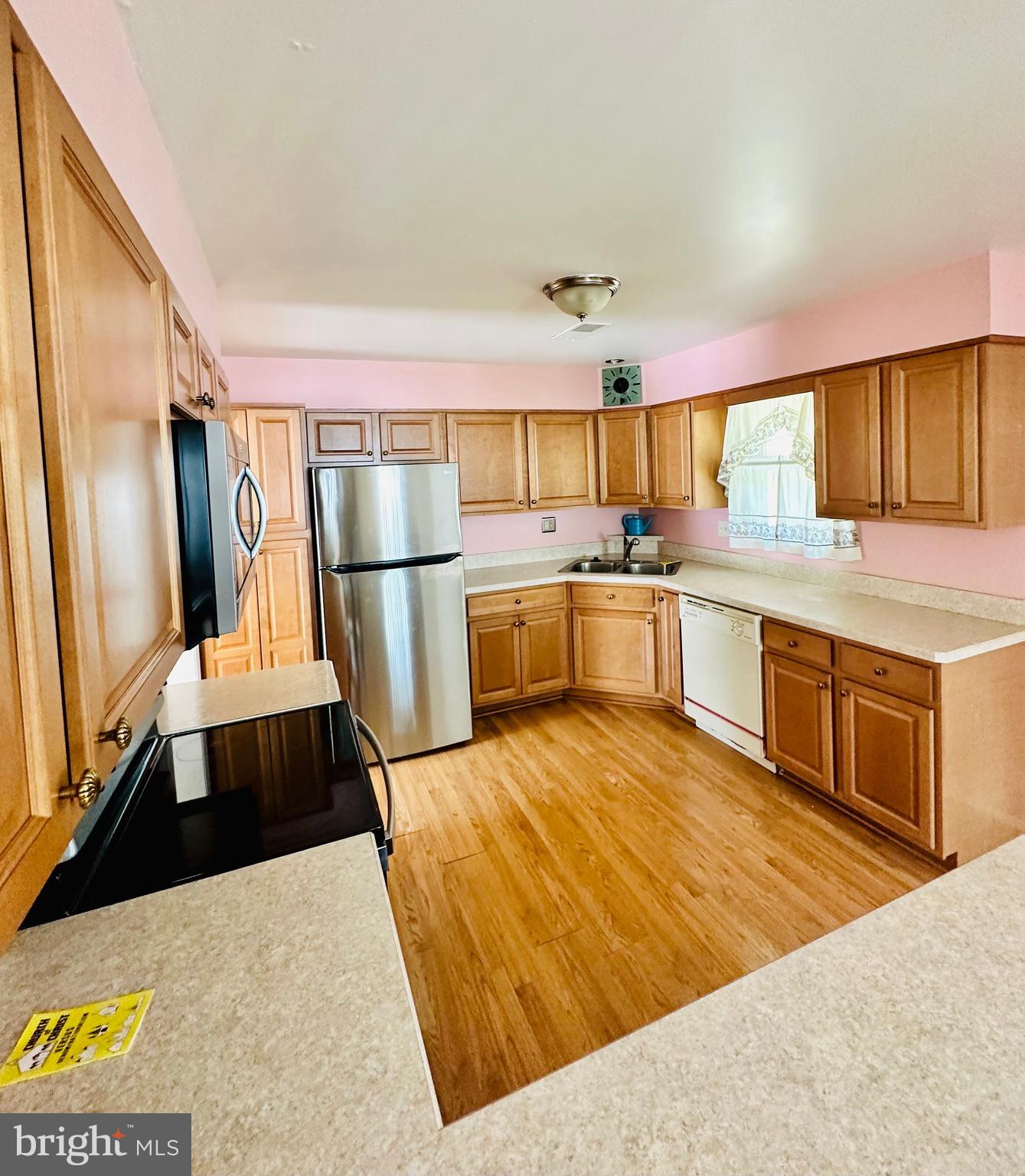 NEW CARROLLTON - Residential Lease