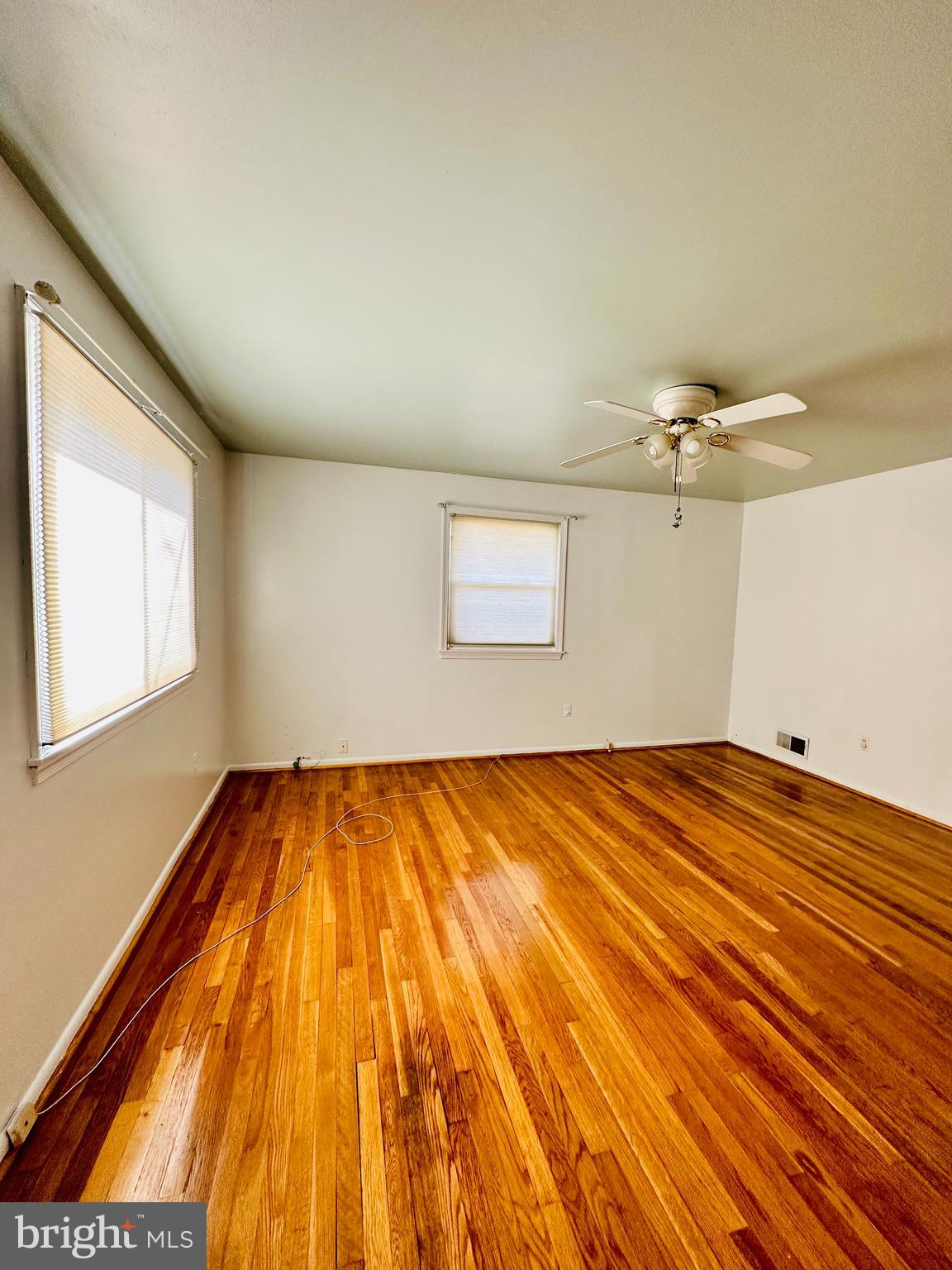 NEW CARROLLTON - Residential Lease