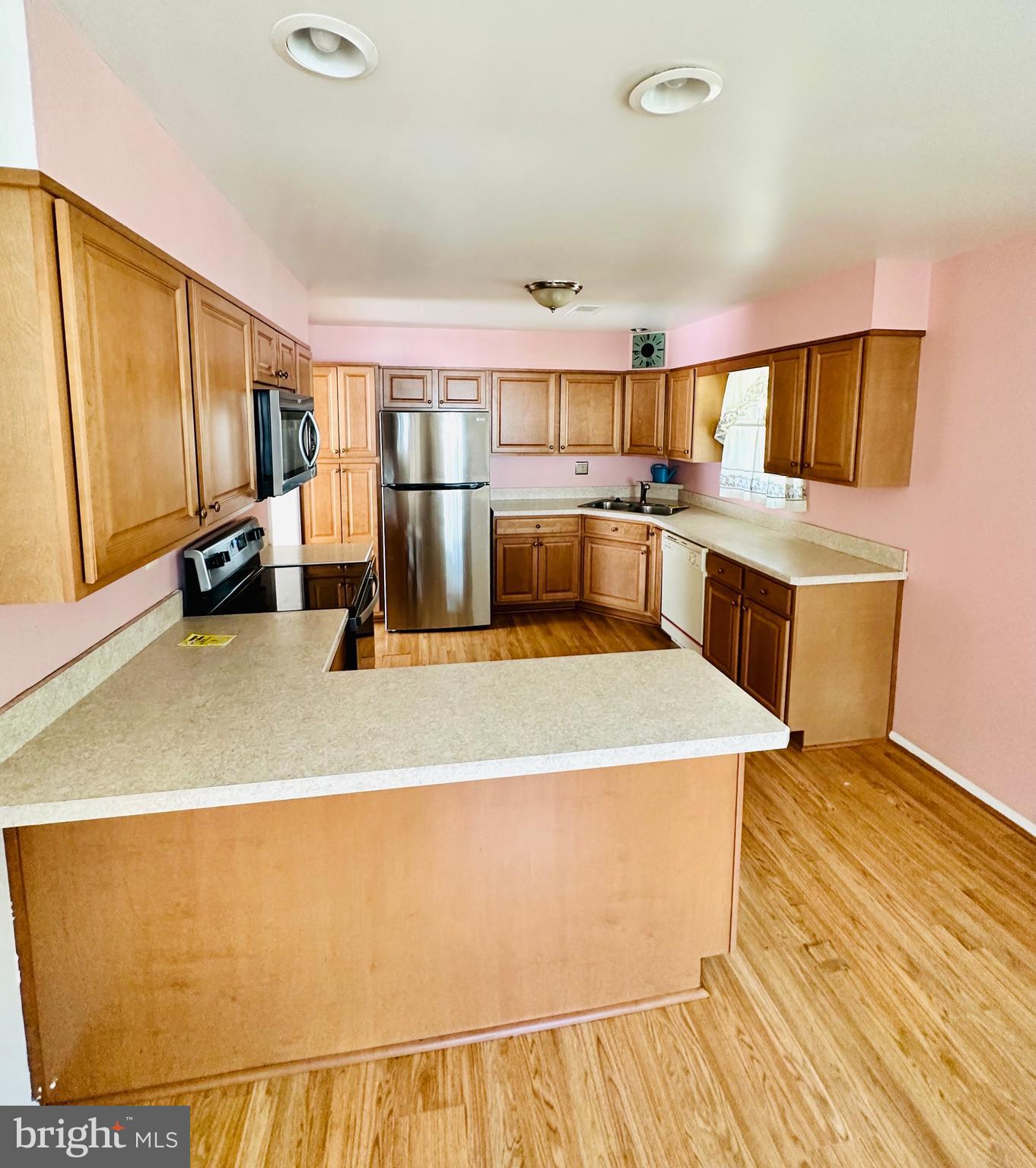 NEW CARROLLTON - Residential Lease