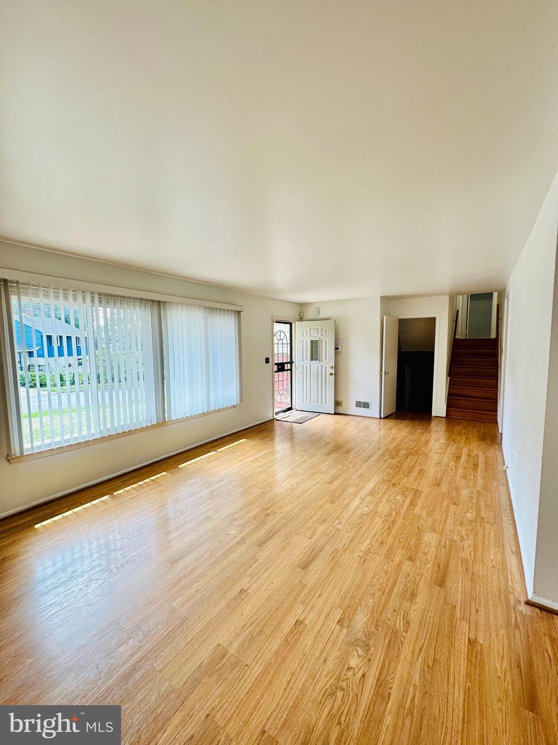 NEW CARROLLTON - Residential Lease