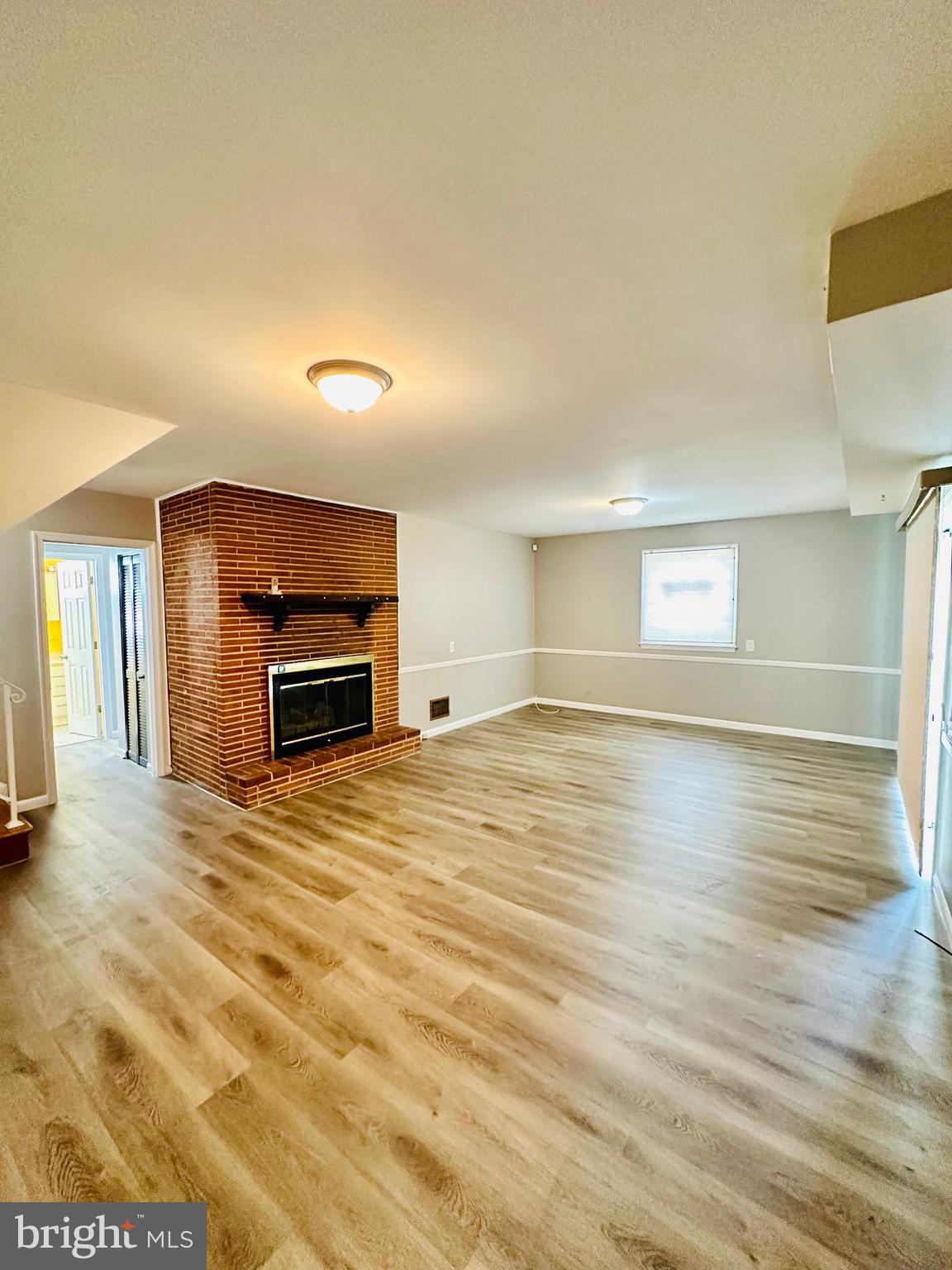 NEW CARROLLTON - Residential Lease