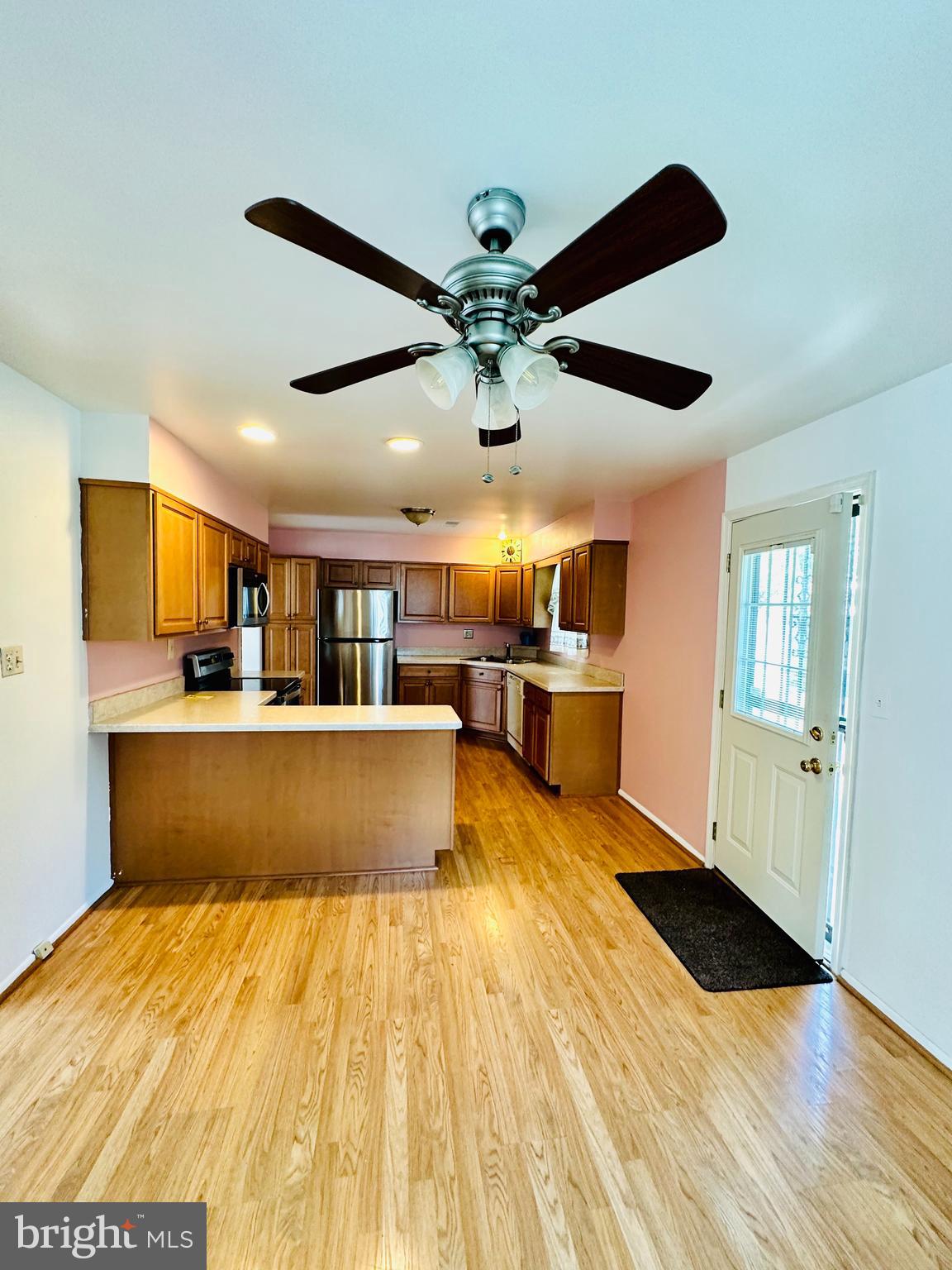 NEW CARROLLTON - Residential Lease